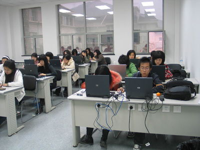 惠普笔记本助力大连东软信息学院成功案例